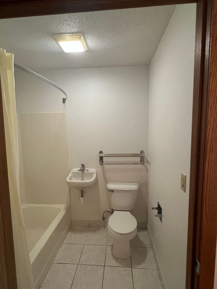 Nevada Living - Photo 6 of 20