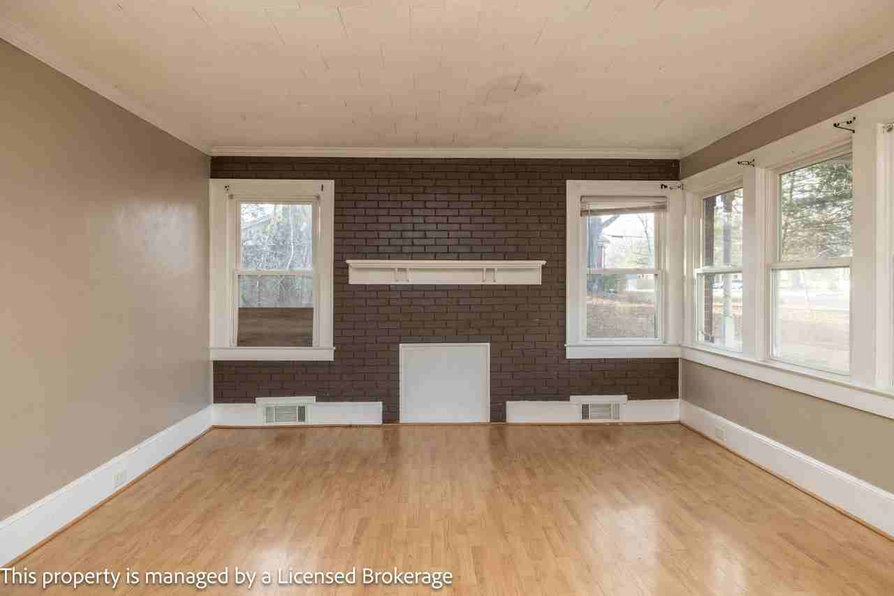 1420 Amhurst St #1 - Photo 5 of 33