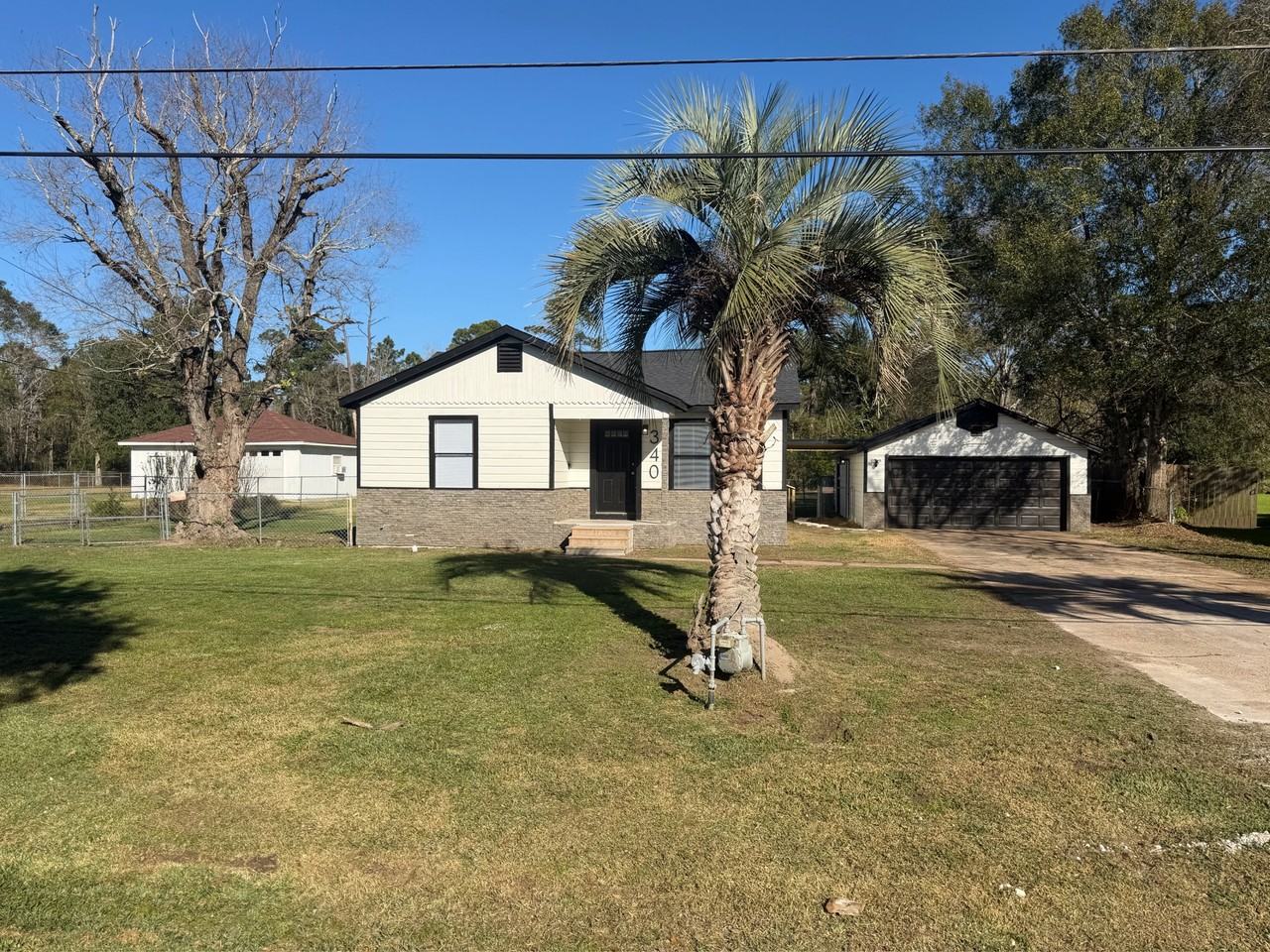 340 Meadow Dr #1 - Photo 2 of 19