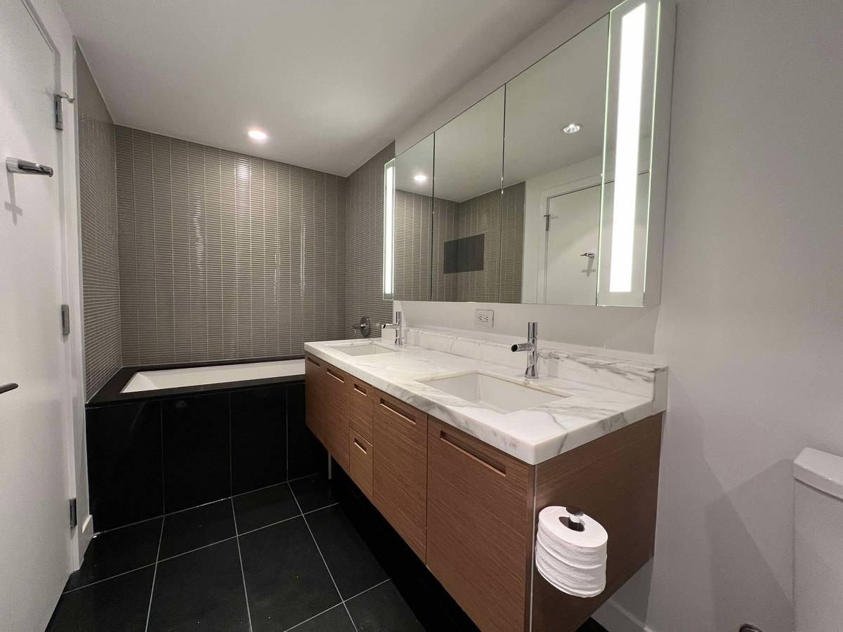 777 Richards Street #4702 - Photo 2 of 16