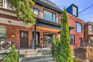 Ossington Ave & Dundas St W - Photo 1 of 1