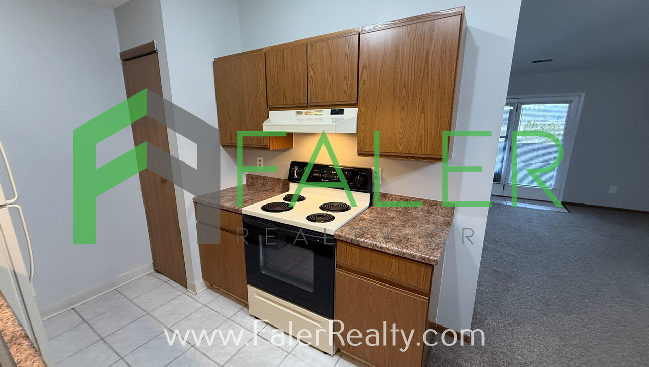 5249 Belle Isle Dr - Photo 7 of 16