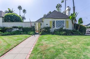 featured image of 4893 Niagara Ave