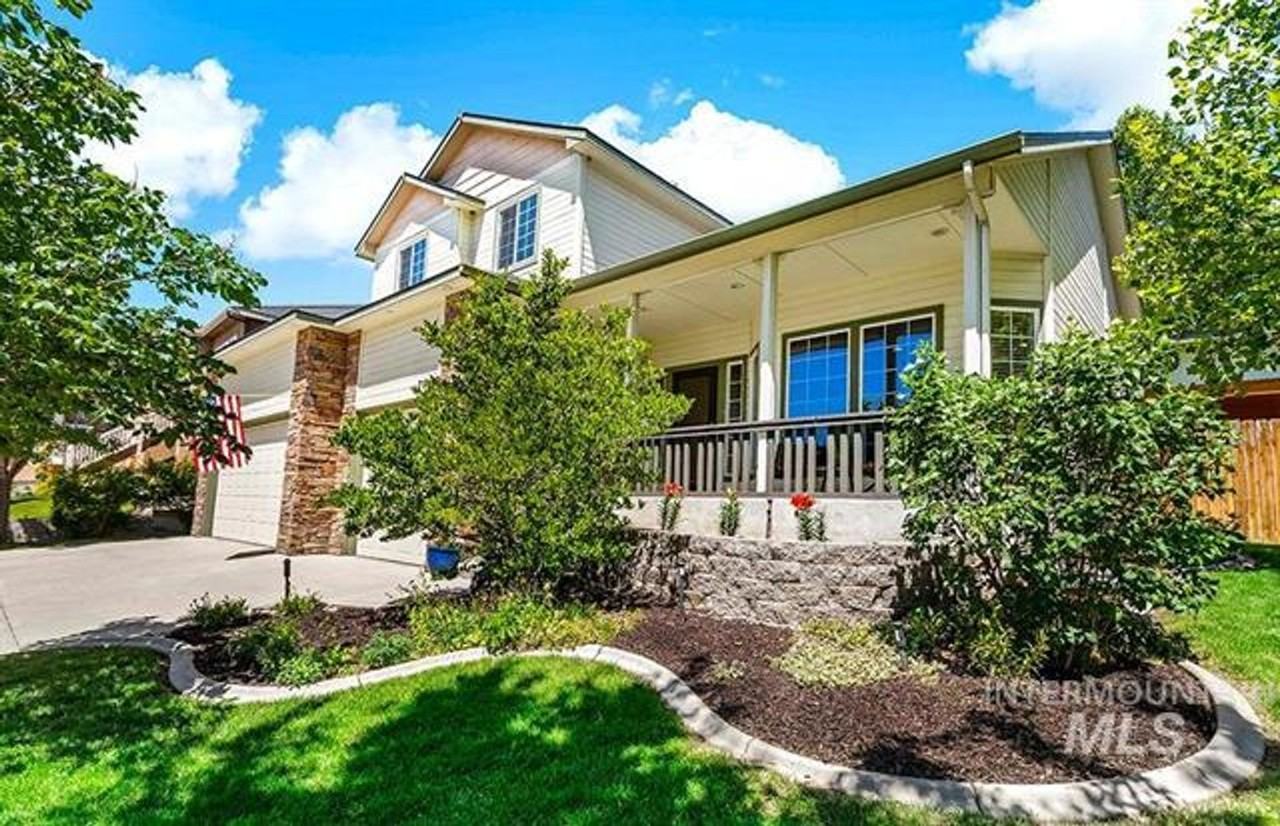 7916 S Rafael Way - Photo 3 of 46