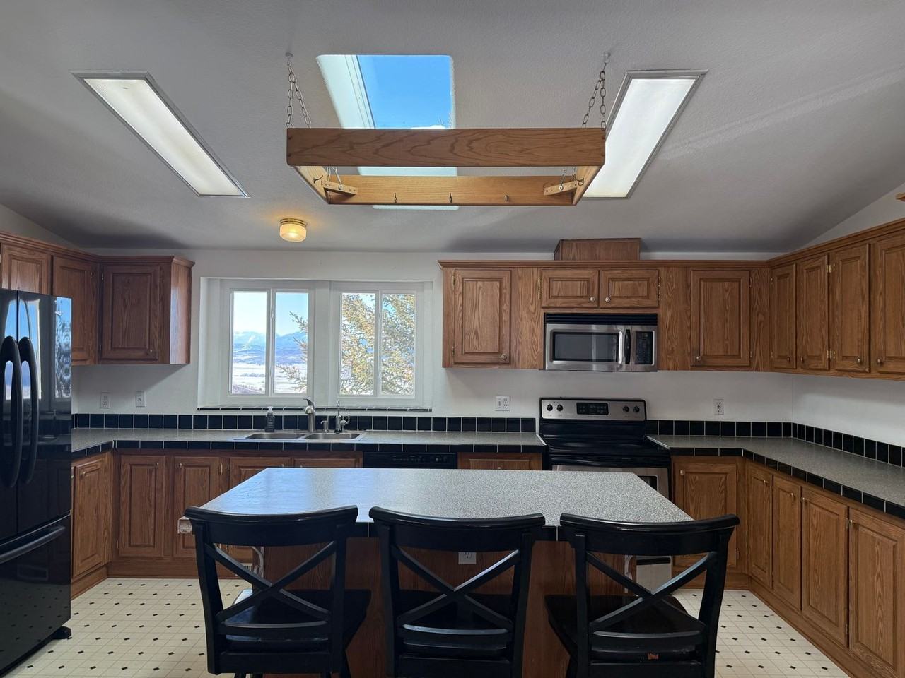 1320 E 2700 N - Photo 7 of 31