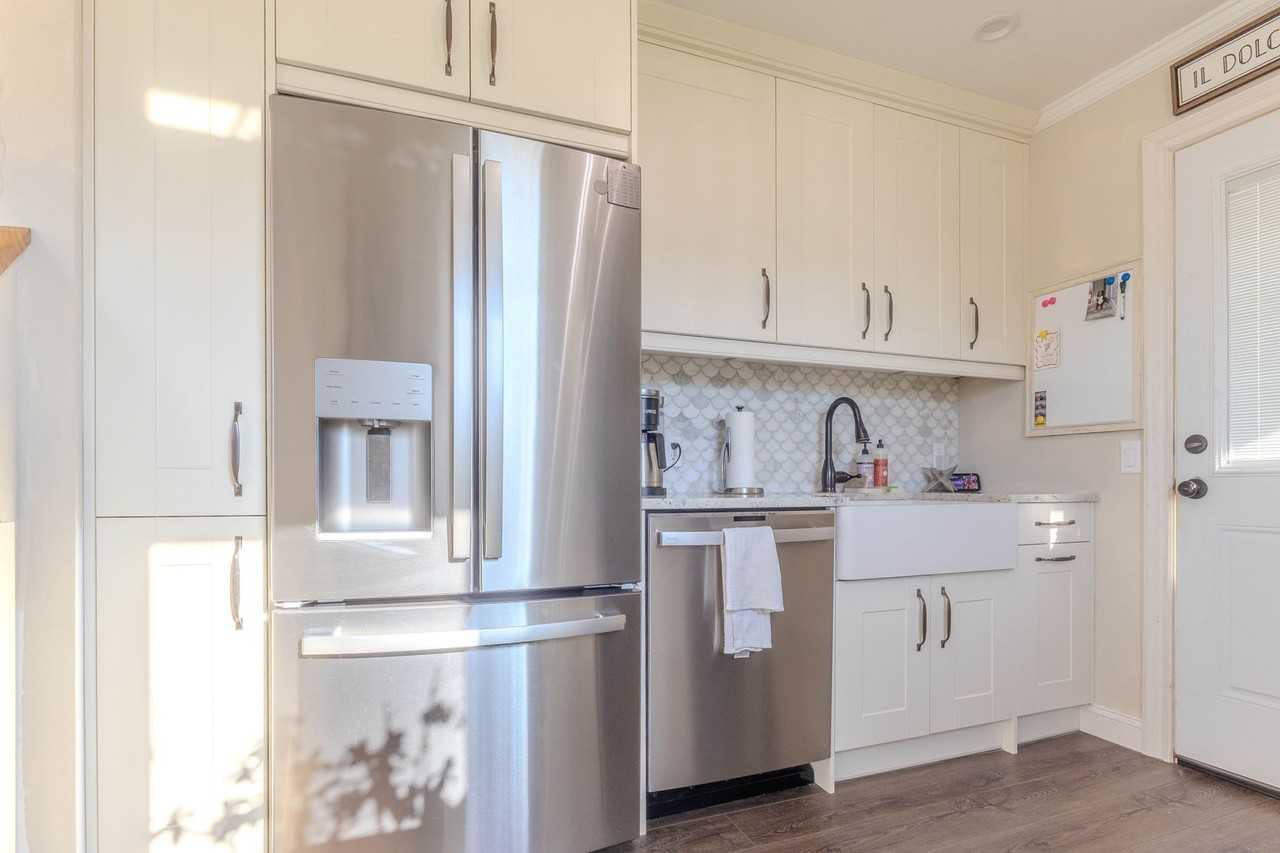 51 Butternut Ln - Photo 2 of 12