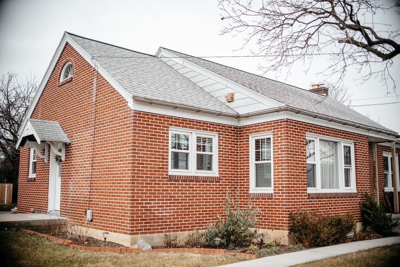 1104 Anderson Ferry Rd - Photo 3 of 38