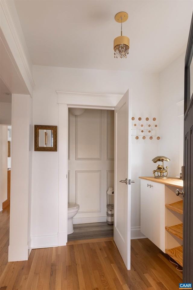 1219 Gordon Ave - Photo 6 of 43