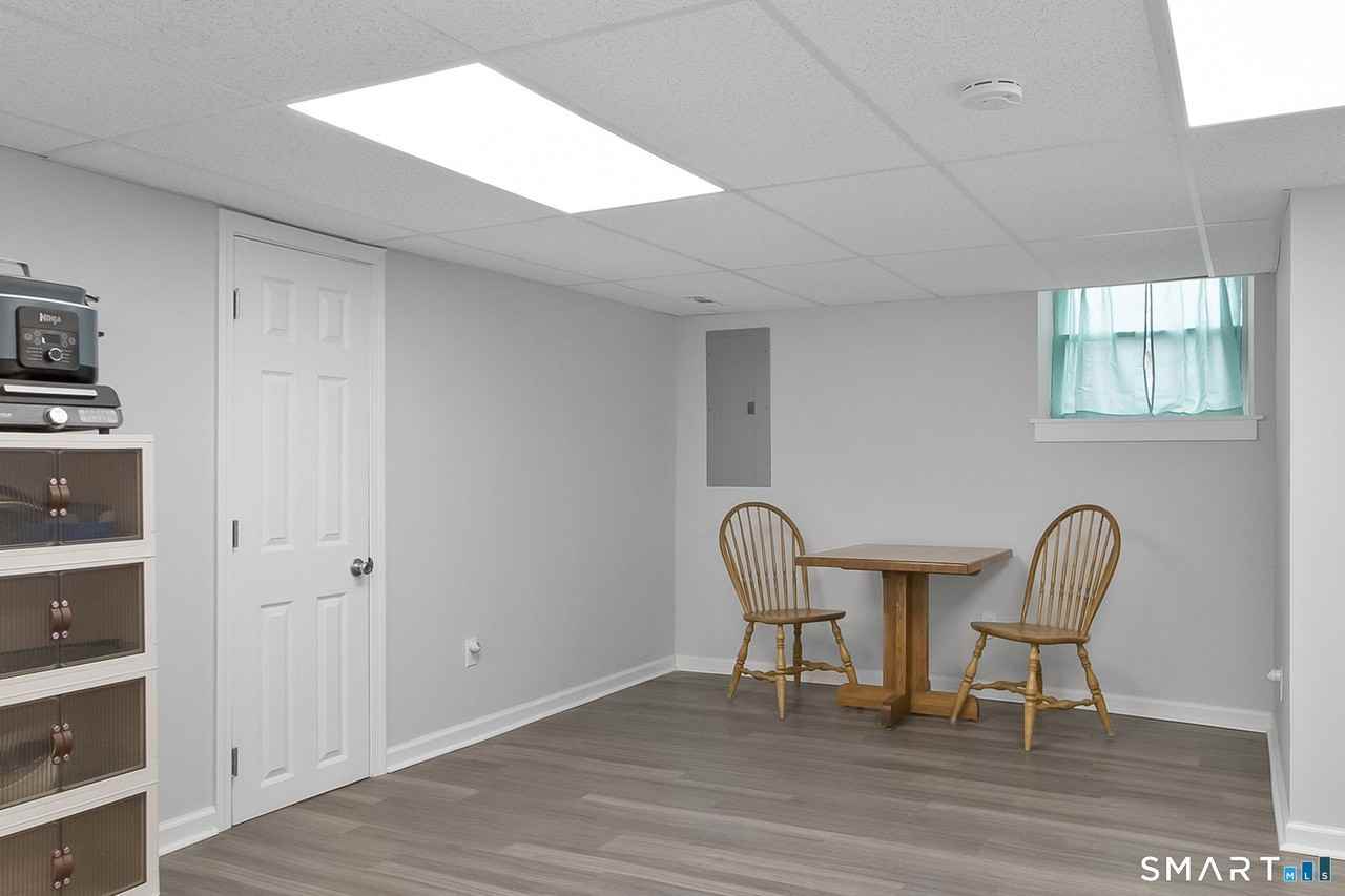 104 East Ave #GL - Photo 3 of 19