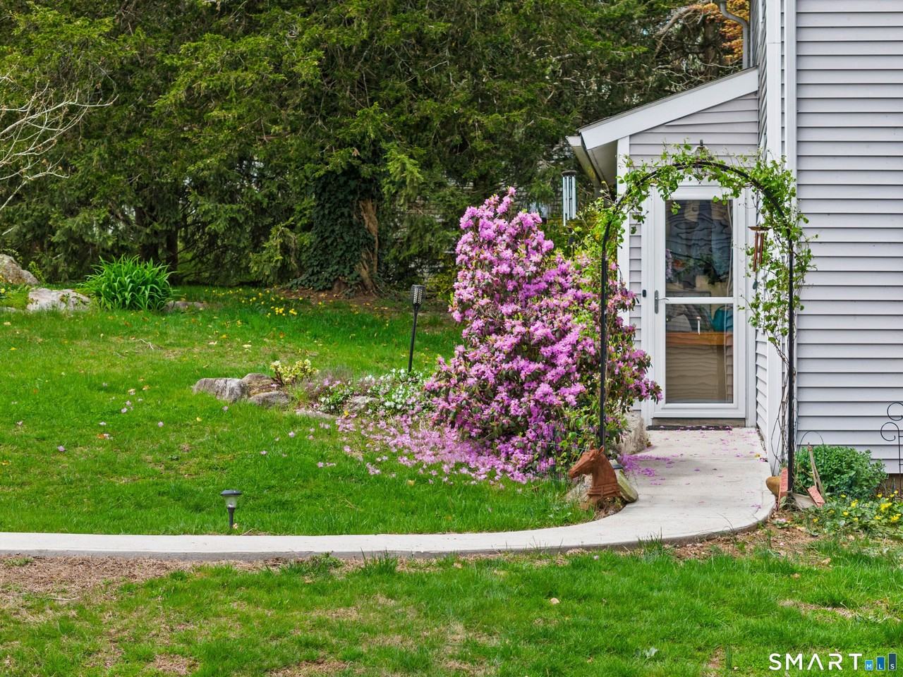 46 Main St #1 - Photo 2 of 12