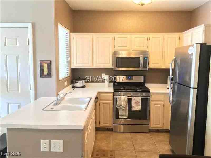 855 N Stephanie St #2725 - Photo 7 of 7