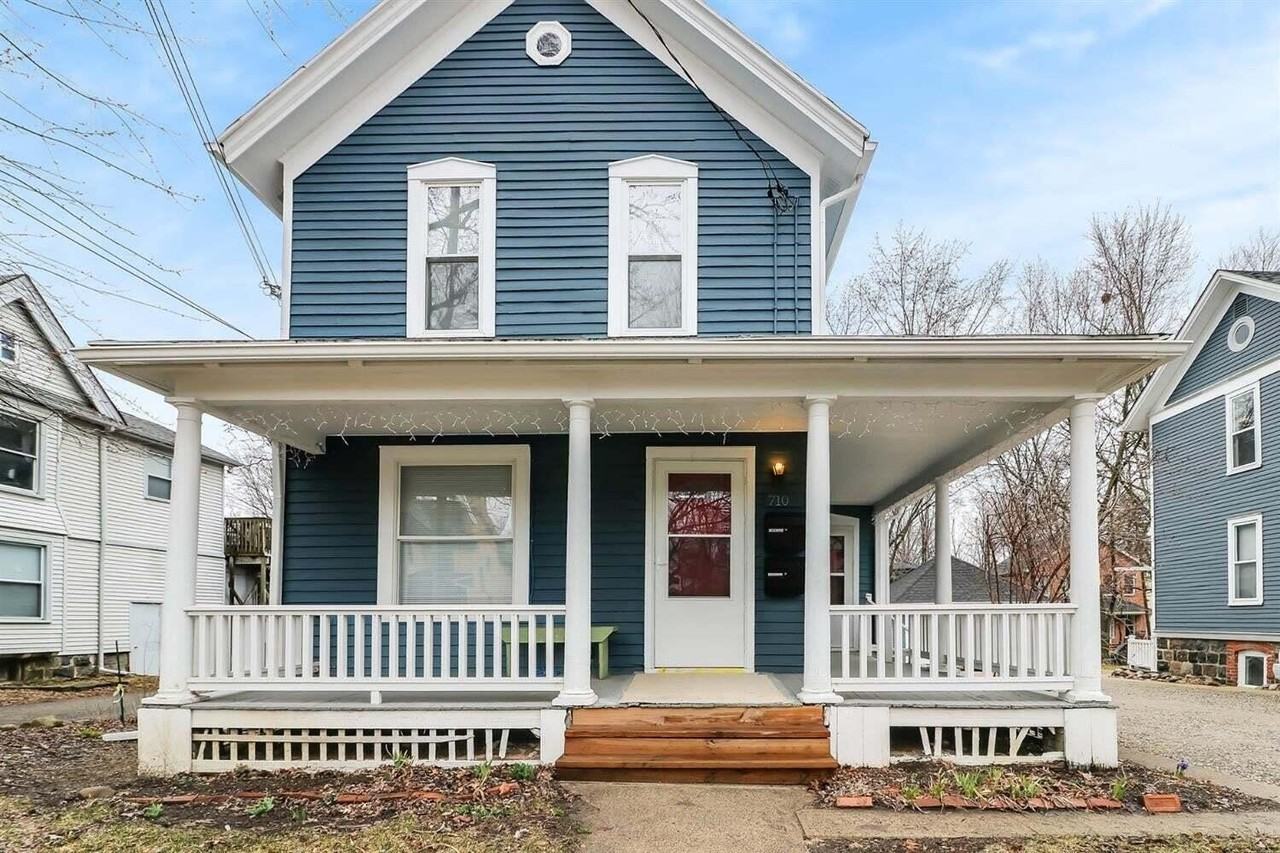 710 Miller Ave Apt 1 #1 - Photo 3 of 25