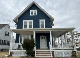 featured image of 21 Bartholdi Ave