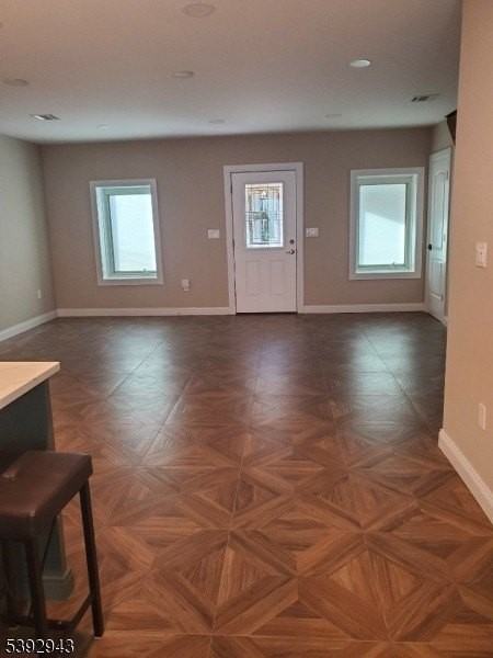 13 Roger Ave - Photo 3 of 30