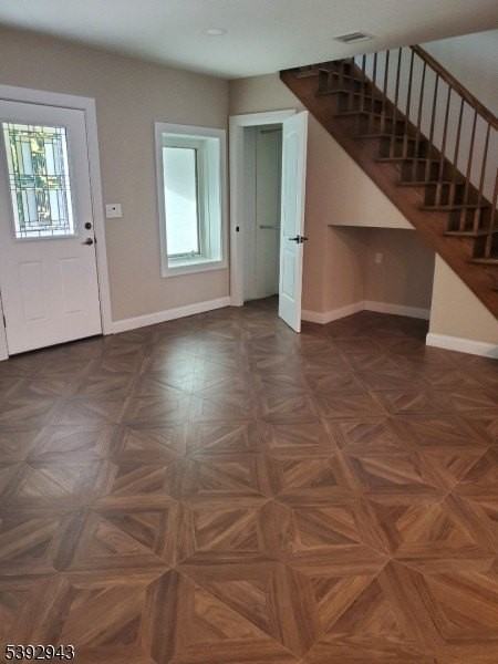 13 Roger Ave - Photo 4 of 30