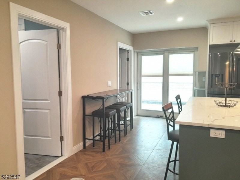 13 Roger Ave - Photo 6 of 30