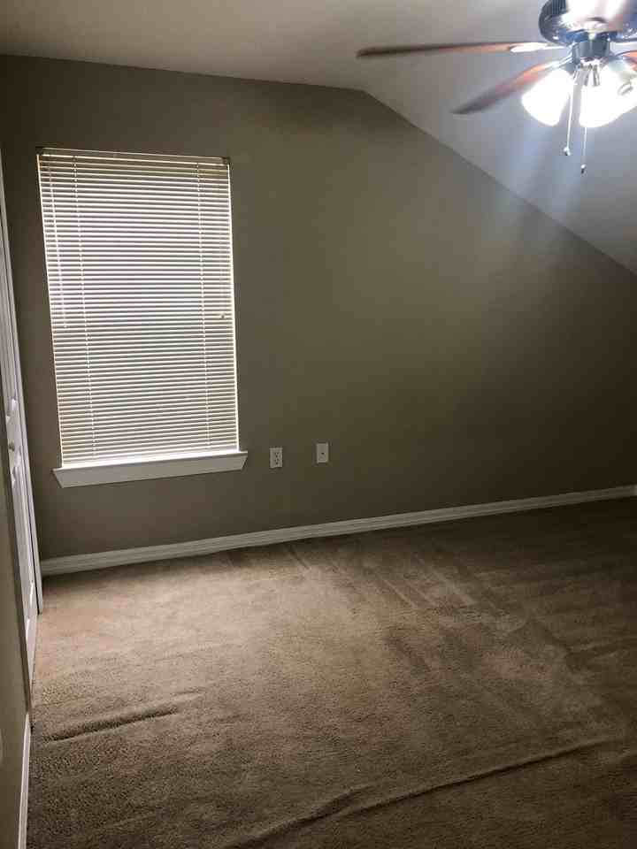 5117 City St #1 - Photo 6 of 21