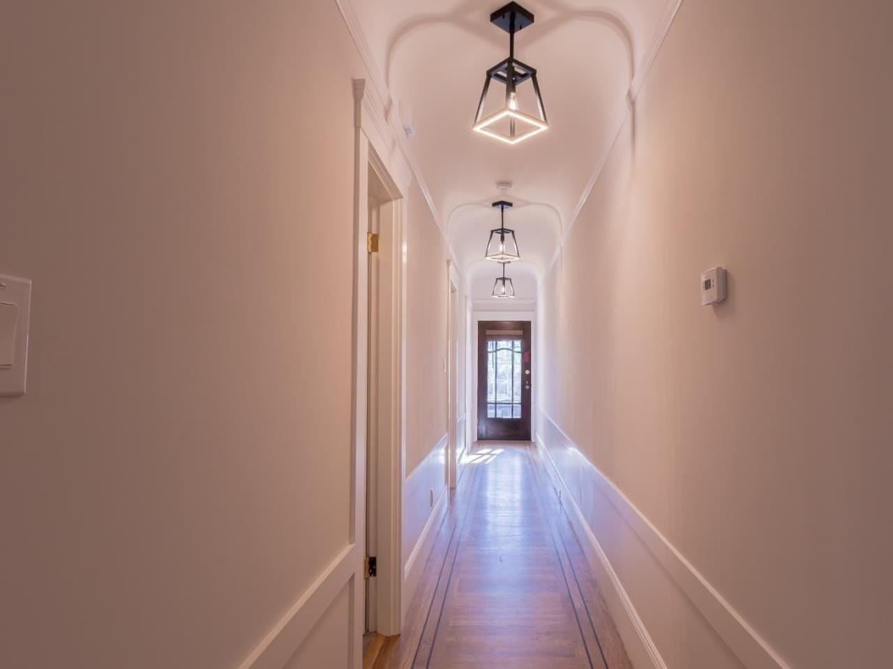 2018 Oakdale Ave - Photo 7 of 35