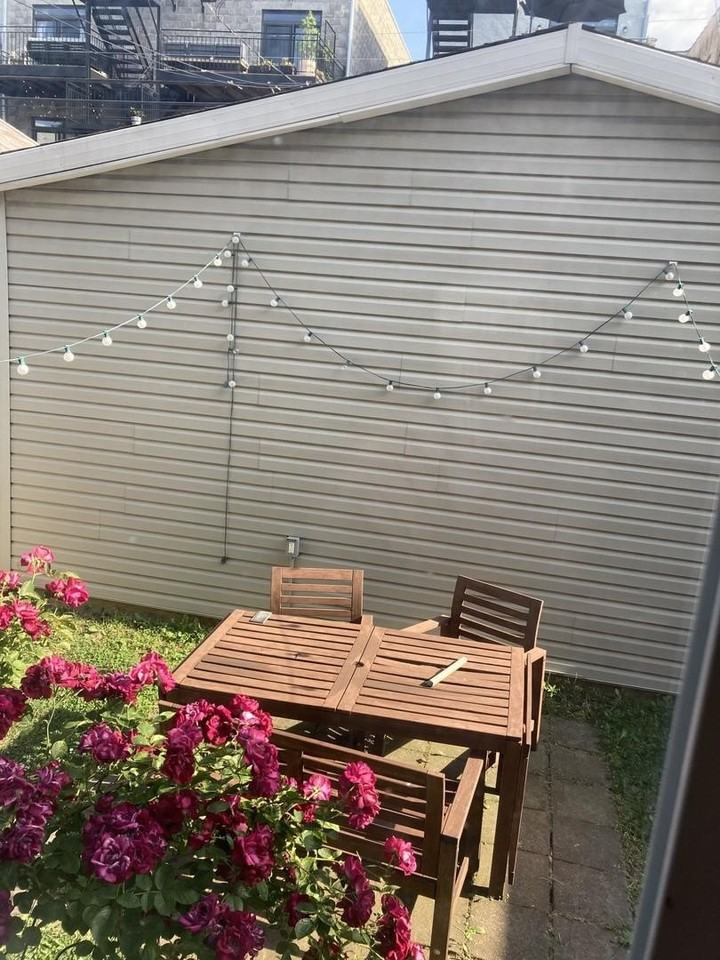 2863 W Belden Ave Apt 2 #2 - Photo 4 of 7