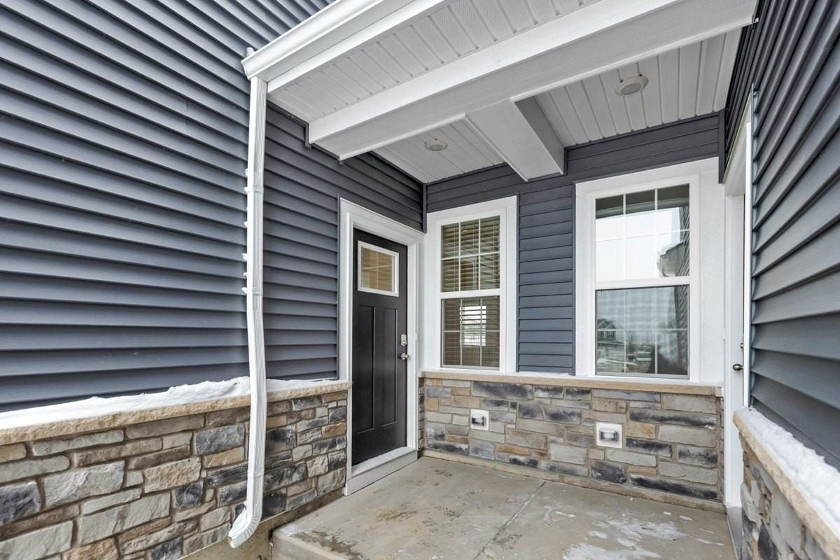 1763 Baler Ave - Photo 3 of 26