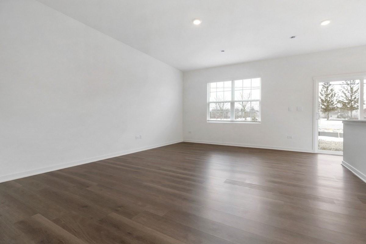 1763 Baler Ave - Photo 6 of 26