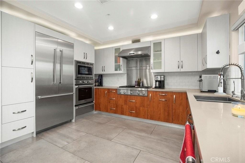 308 5th St - Photo 4 of 29