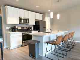 featured image of 2371 Irontree Pl #1