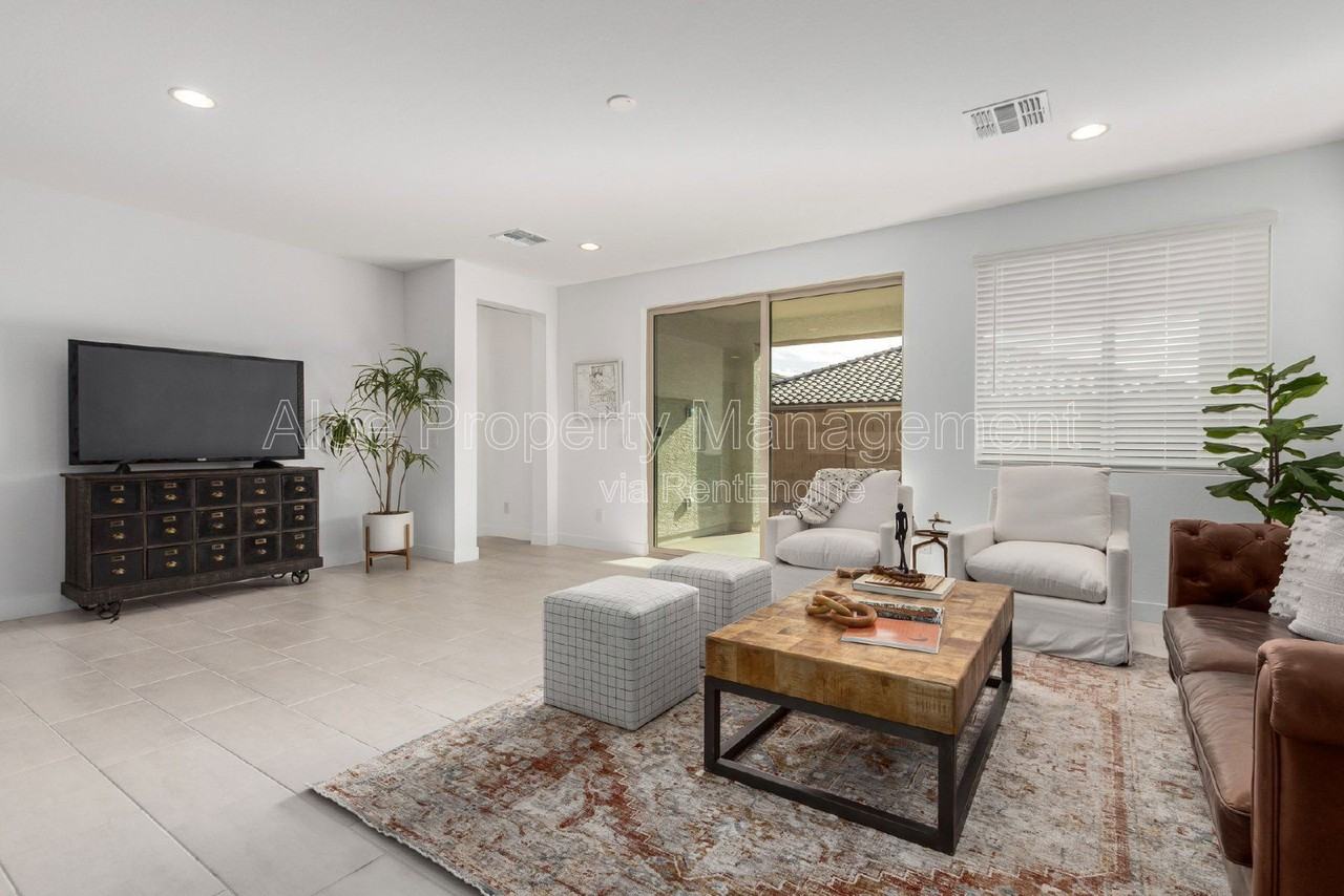 14445 W Faye Way - Photo 7 of 28