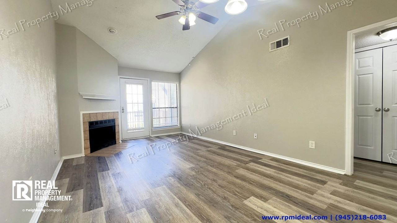 9601 Forest Ln #323 - Photo 4 of 23