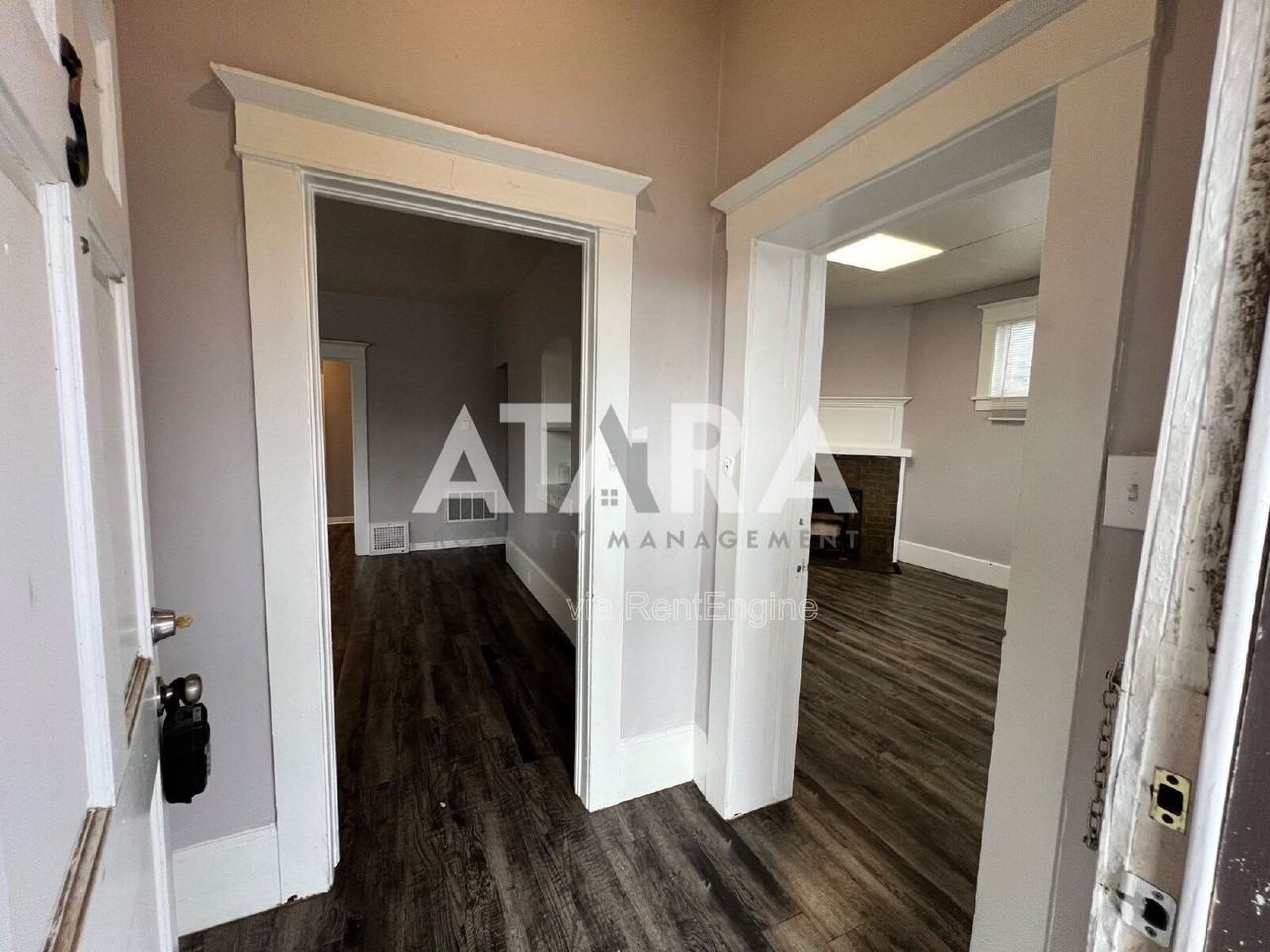 254 W Fern Ave #MAIN - Photo 4 of 24