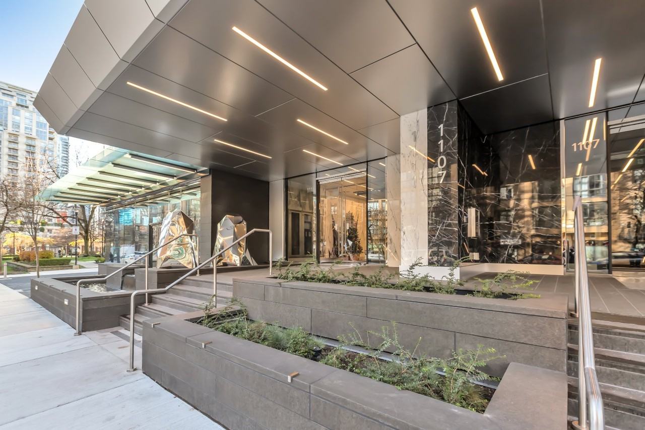 1111 Richards Street #1905 - Photo 4 of 19