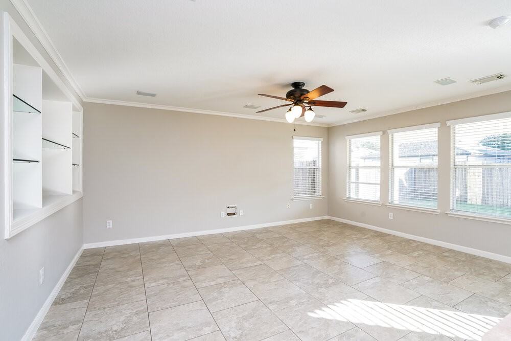 11427 Flying Geese Ln - Photo 7 of 17