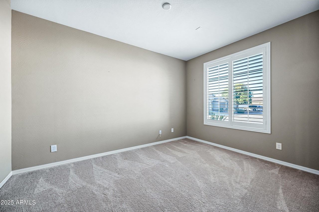 2373 W Farrier Way - Photo 4 of 29