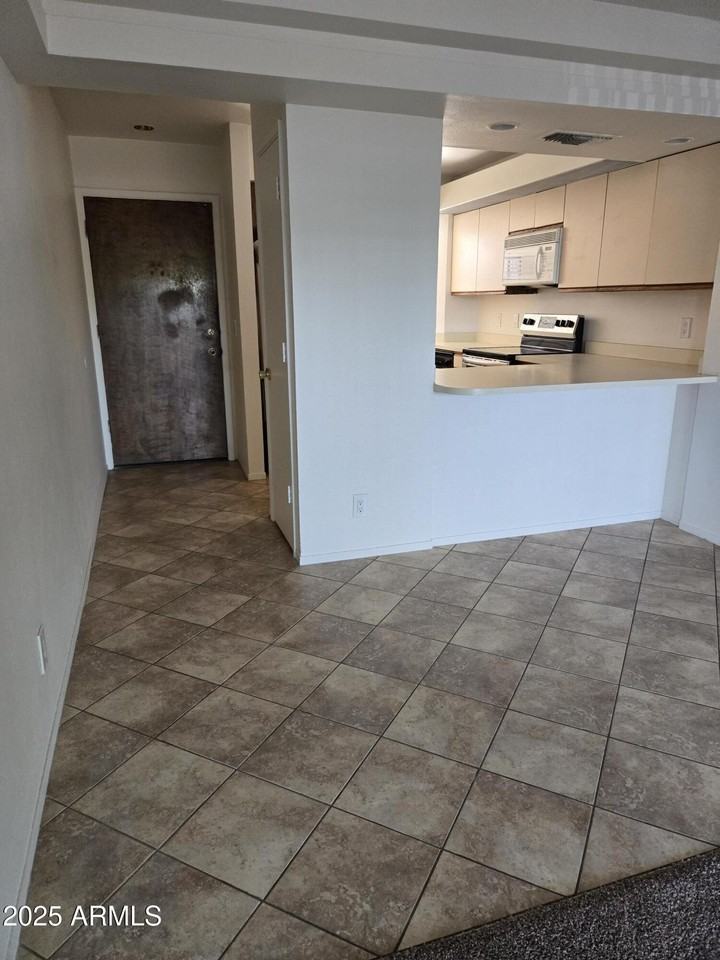 5035 N 10th Pl Unit 109 #109 - Photo 6 of 22