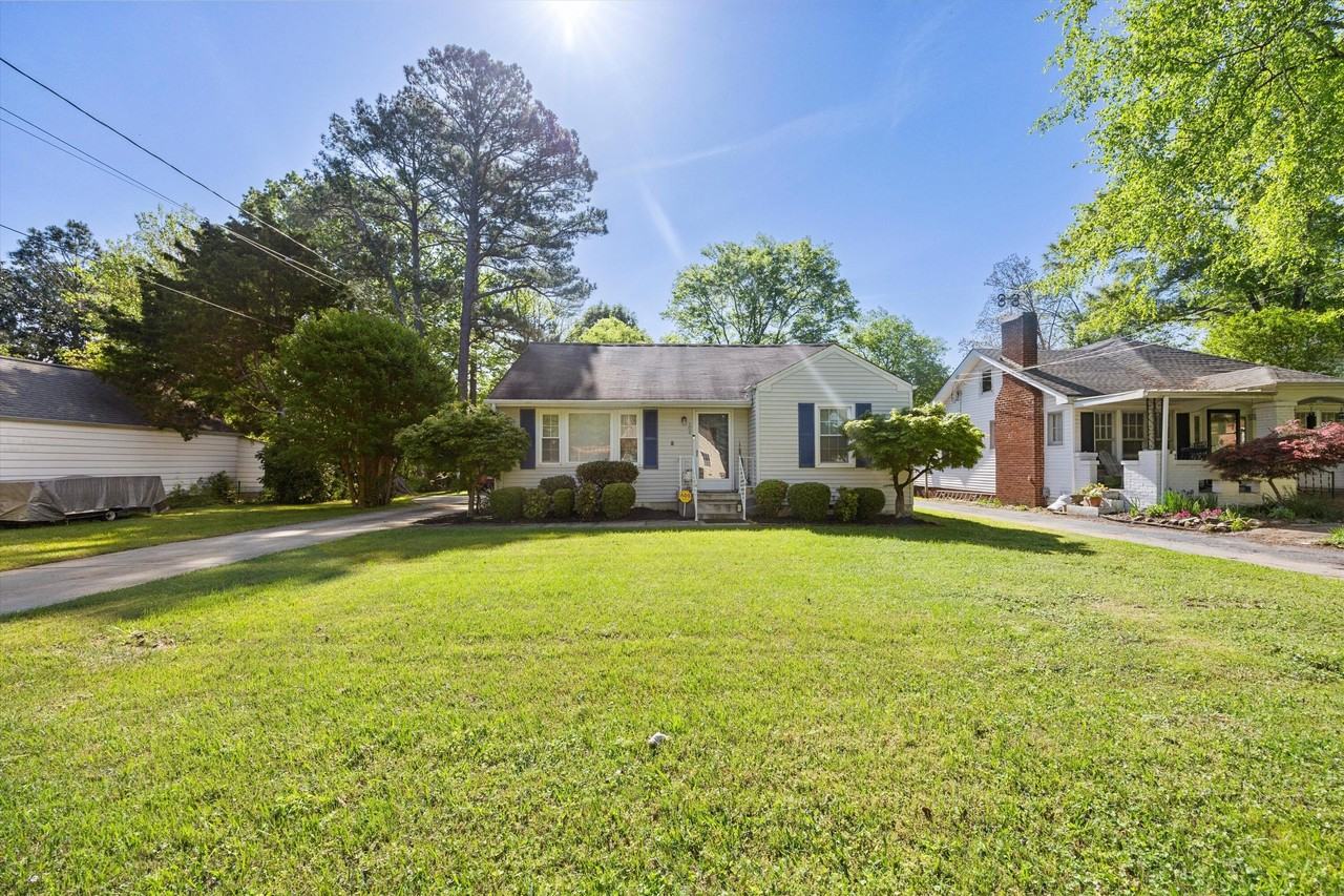 108 S Saint Marks Ave - Photo 2 of 30