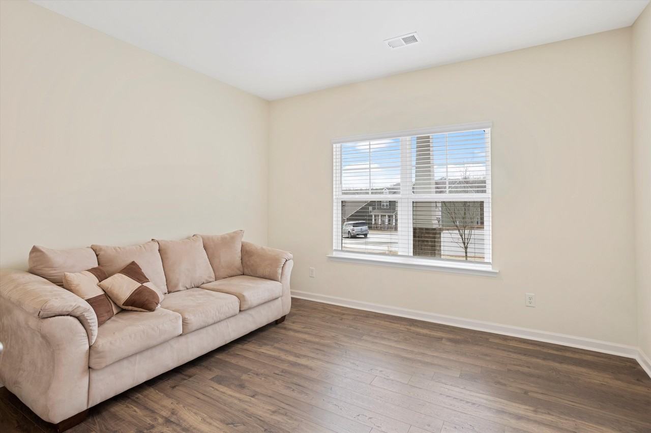 4140 Bentwood Cove Dr - Photo 5 of 50