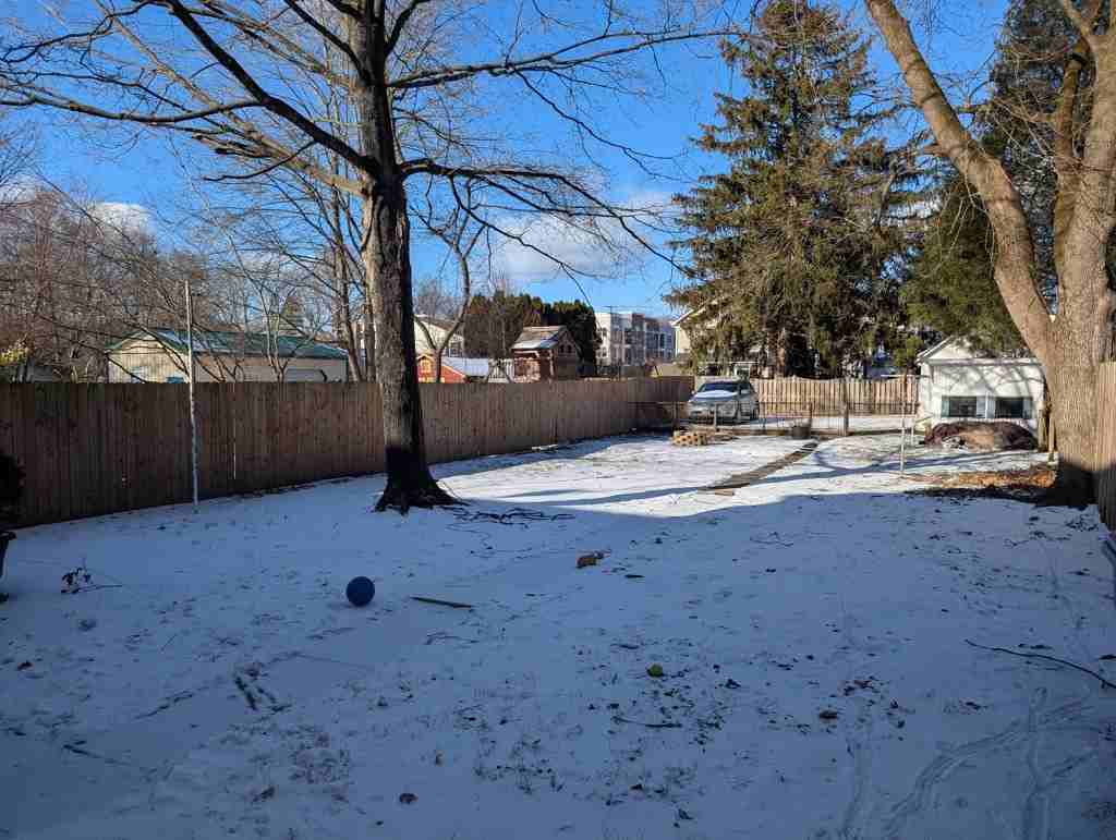 13 7th St #1BD1stFL - Photo 3 of 15