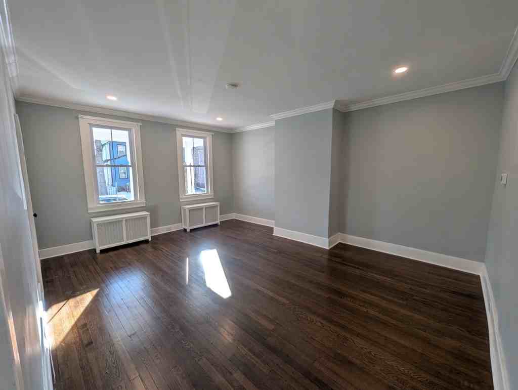 13 7th St #1BD1stFL - Photo 6 of 15