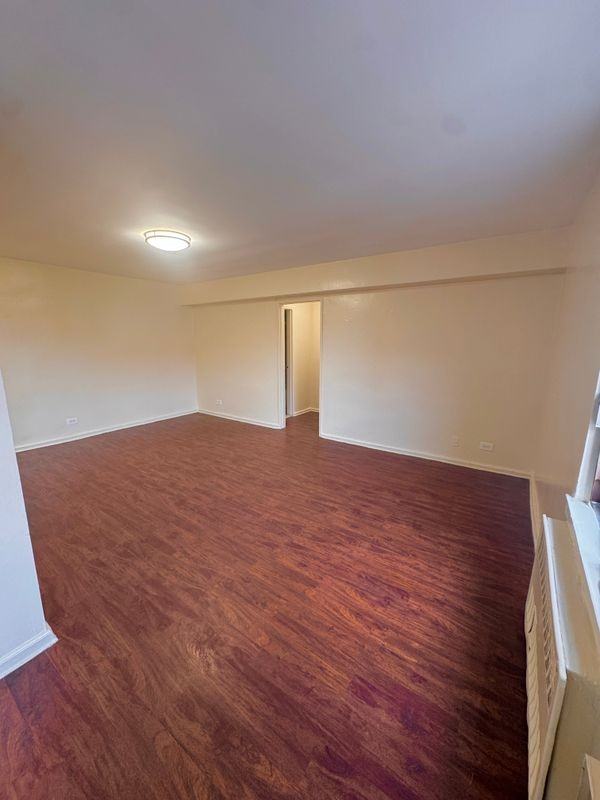 1540 E Gun Hill Rd ##3 - Photo 4 of 5