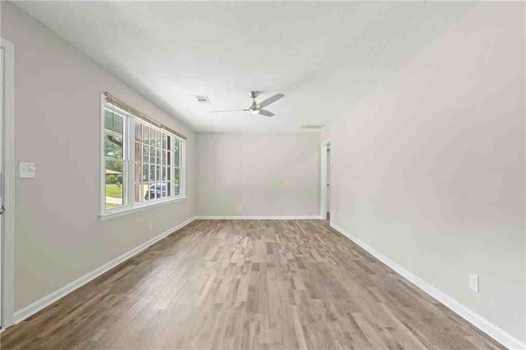 33 Smyrna Powder Springs Rd Se - Photo 6 of 35