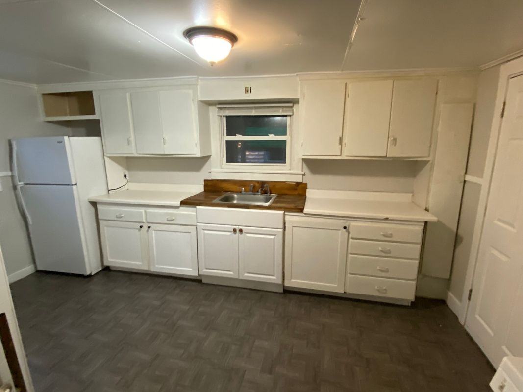 130 Congress St - Photo 6 of 11