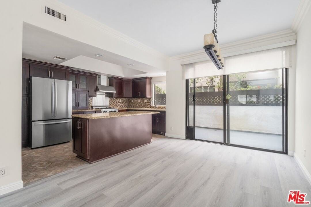 1312 Washington Ave - Photo 5 of 23