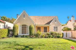 162 N Citrus Ave - Photo 1 of 1