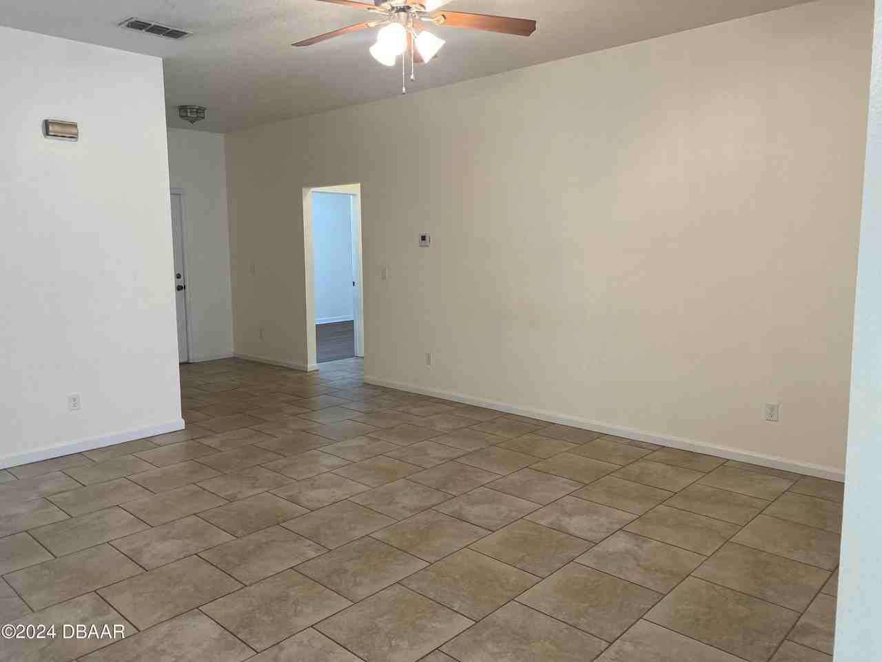 1936 Cove Point Rd - Photo 6 of 19