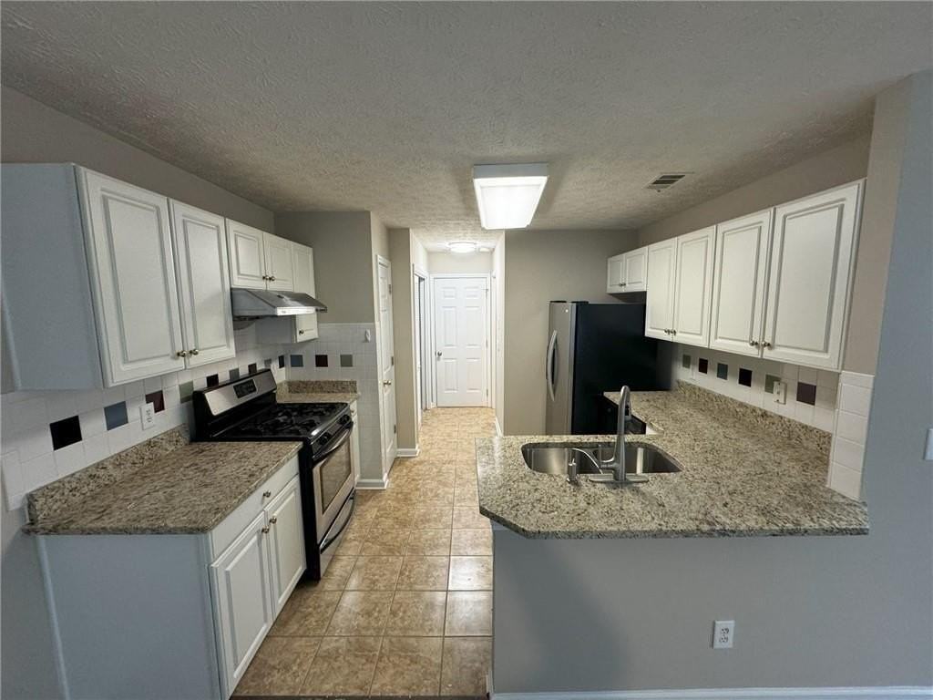 13357 Aventide Ln - Photo 5 of 50