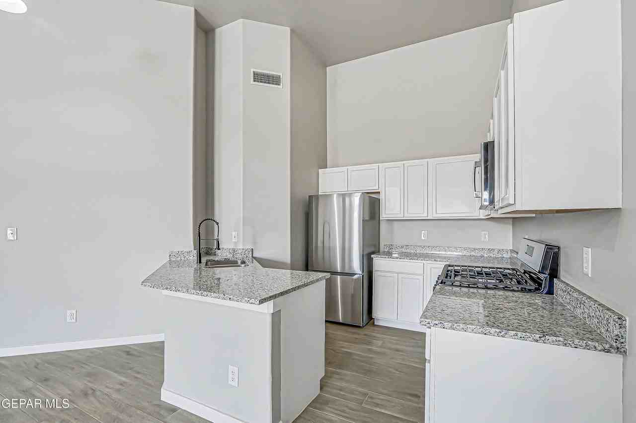 5270 Sean Haggerty Dr Unit A #A - Photo 6 of 32