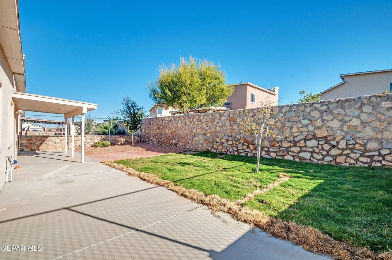 316 De Palma Pl - Photo 6 of 24