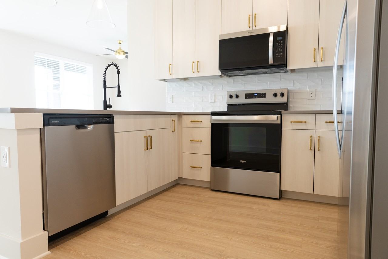 District on the Etowah Apartments - Photo 3 of 40