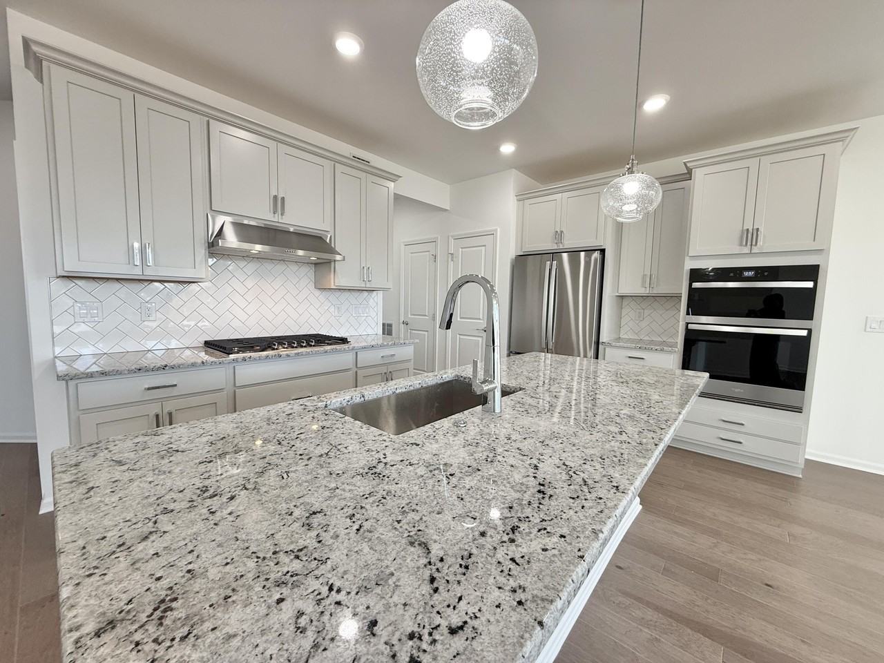 5586 E Spaniel Dr - Photo 5 of 45