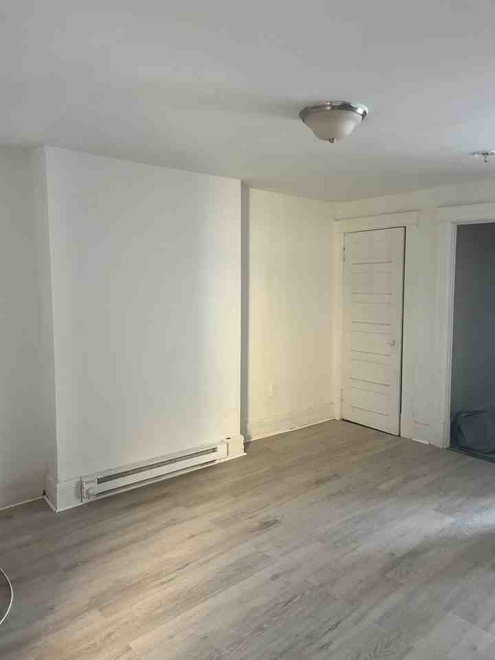 558 2nd Ave #1 - Photo 6 of 8